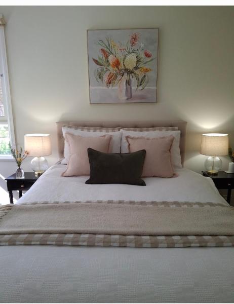 HUNTER COTTAGE EUROA PERFECT for SHORT TERM STAYS