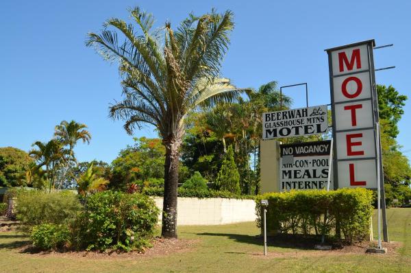 Beerwah Glasshouse Motel, Prenota Motel Beerwah Sunshine Coast