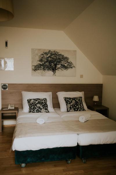 Villa Garden, Réserver Hôtel Oleśnica Basse-Silésie