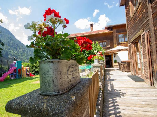 Apartment Helmreich.4, Réserver Appartement Hôtels à Vorarlberg avec parking, Parking