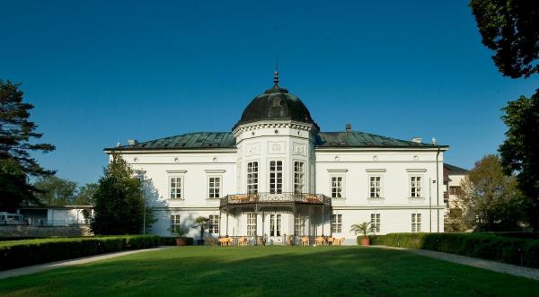 Park Hotel Tartuf, Prenota Hotel Hotel a Nitriansky kraj con piscina, Piscina