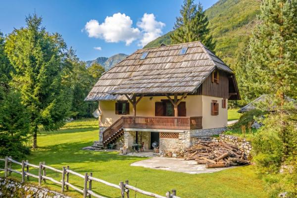 Chalet Primus Near Soča Gorge - Happy Rentals, Prenota Chalet Ville a Gorizia, Villa