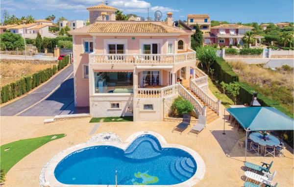 Nice Home In Sa Torre With House A Mountain View
