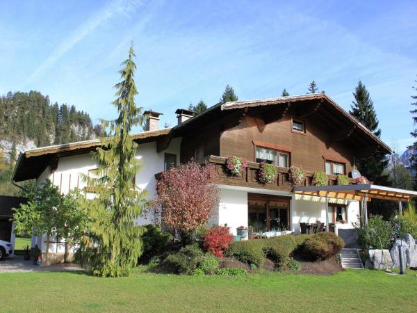 Apartment in W ngle Tyrol with Walking Trails Near, Prenota Appartamento Hinterbichl Reutte