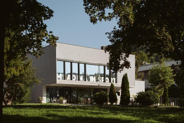 Youth Hostel Trbovlje, Prenota Ostello Trbovlje 