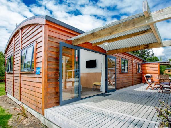 Hot Water Beach TOP 10 Holiday Park, Buchen Sie Ferienpark  