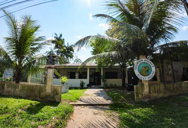 Capibara guest house, Buchen Sie Pension Günstige Hotels in Amazonas
