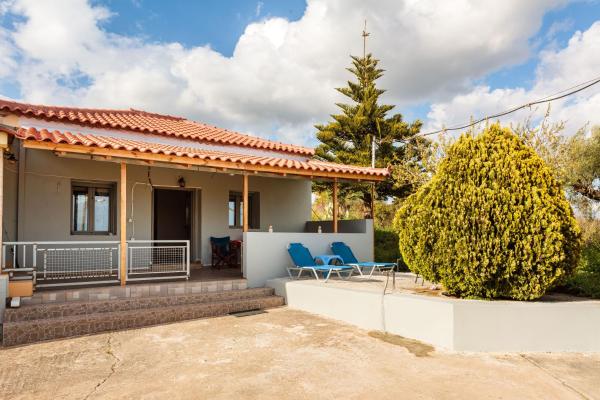 Makarounis Athanasios Traditional Apartments, Prenota Appartamento Hotel economici a Messenia