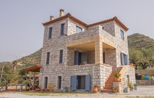 Evgeniko Villa, Prenota Appartamento Kardhamili 