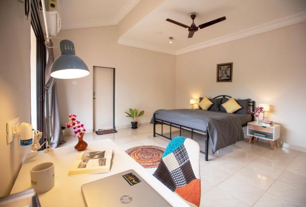 NomadGao Vila Nova - Comfort, Great Views, Fast WiFi & Interesting People, Buchen Sie Pension Hotels in Goa mit Parkplatz, Parkplätze