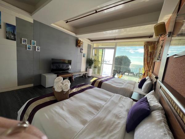 Ming Jun Homestay, Book Homestay Pingtung County Hotels with a Pool, Swimming Pool