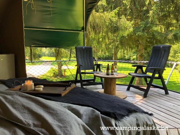 Camping Ardennes Insolites, Prenota Campeggio Campeggi e glamping a Ardenne belghe, Campeggio
