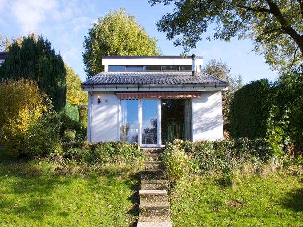 Holiday Home in Gemmenich with Forest Views, Prenota Casa vacanze Hotel economici a Provincia di Liegi