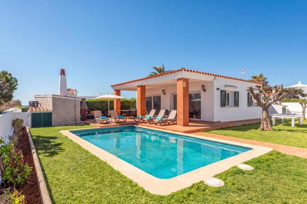 Villa Ondinas by Villa Plus, Buchen Sie Villa Ciutadella Menorca