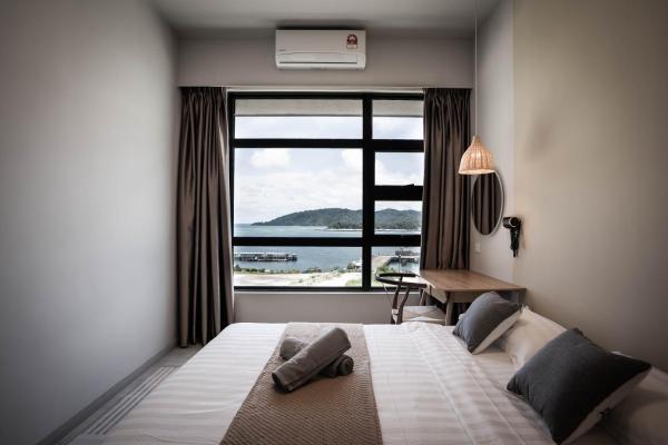 Linnea 2R1B Nordic inspired theme at Jesselton Quay, Prenota Appartamento Appartamenti a Borneo, Appartamento