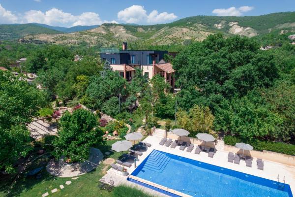 Giuaani Winery, Buchen Sie Hotel Hotels in Kakheti mit Parkplatz, Parkplätze