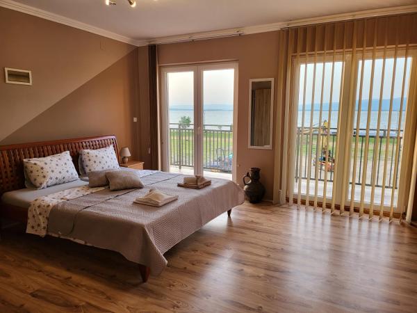 Sun and river Apartments, Buchen Sie Ferienwohnung Hotels in Zentralserbien mit Parkplatz, Parkplätze