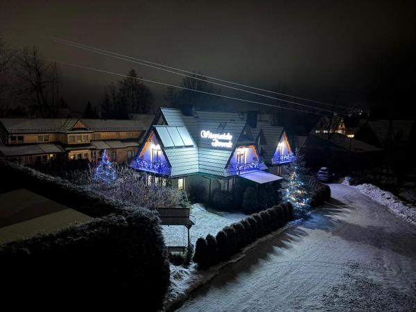 Witowiański Dworek, Book Guesthouse Lesser Poland Hotels with a Parking, Parking