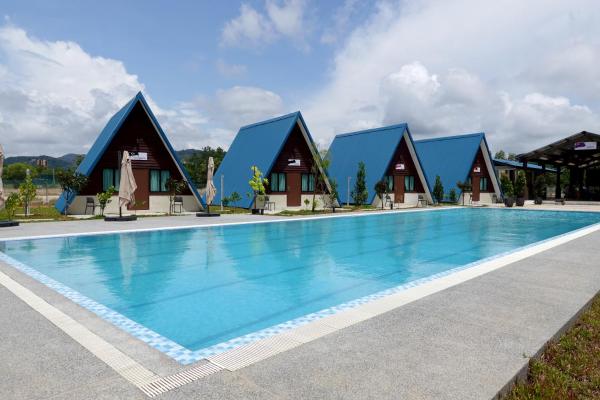 SENTA Adventure Camp & Resort, Prenota Resort Hotel con piscina a Johor, Piscina