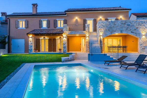 Villa Grande, Reserva ahora Villa Hoteles en Istria central con piscina, Piscina