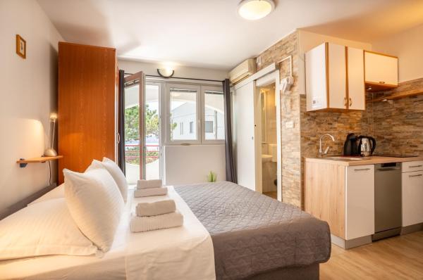 Apartmani Luky, Buchen Sie Ferienwohnung Karlobag 