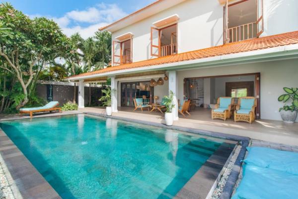 Rice Paddy View, 3 Br, Sleeps 6, Walk To Cafes, Prenota Villa Canggu Badung