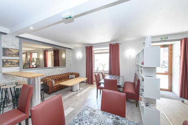 HOTEL DES VOYAGEURS, Reserva ahora Hotel Pont-de-Roide-Vermondans 