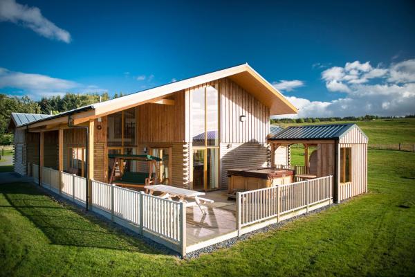 Blue Sky Lodges. Atlas & Aurae, Reserva ahora Casa o chalet Croy Highlands