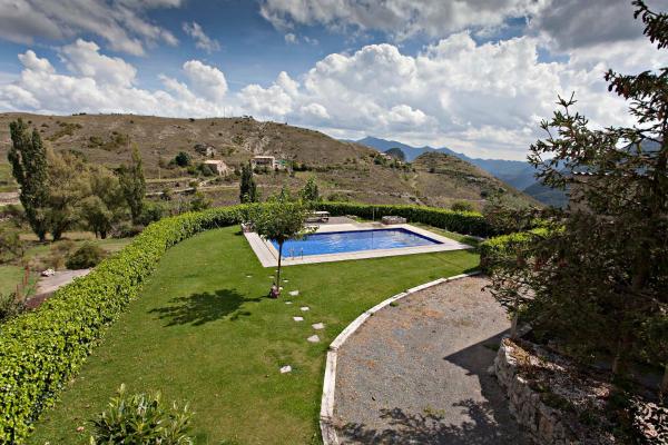 Apartaments Cal Borda, Prenota Appartamento Hotel a L'Alt Urgell con piscina, Piscina