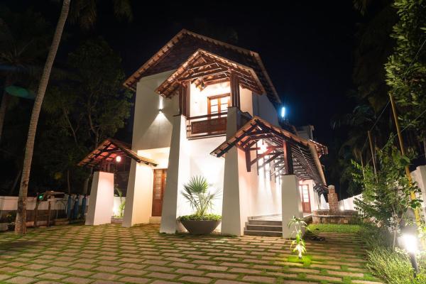 The Ayur Villa, Prenota Affittacamere Kovalam Kerala
