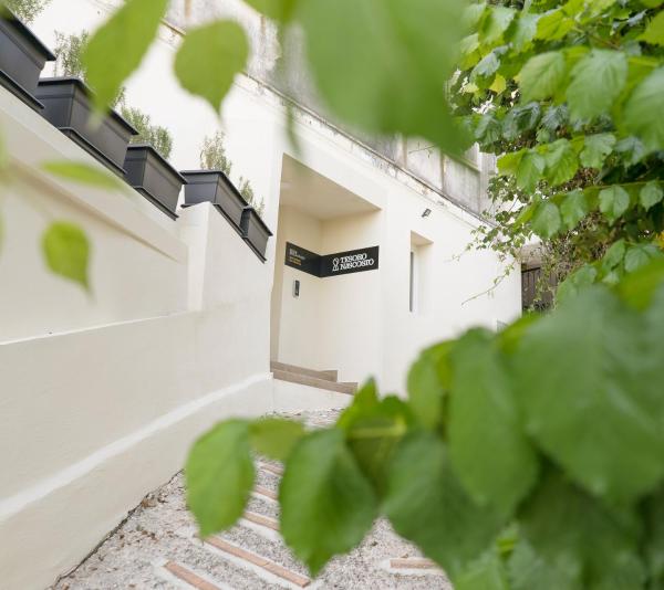 Tesoro Nascosto B&B, Buchen Sie Bed & Breakfast Salerno Kampanien