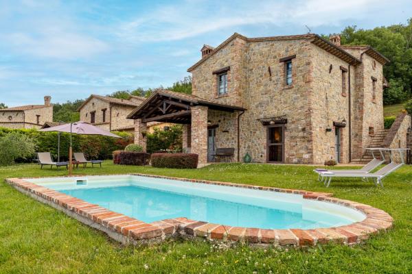 San Rocco 4, Emma Villas