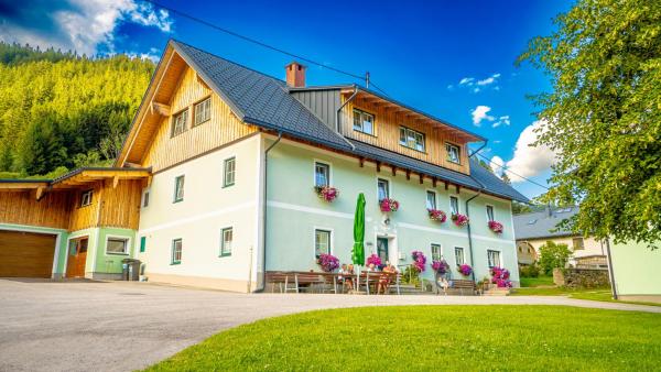 Huberbauer, Prenota Agriturismo  