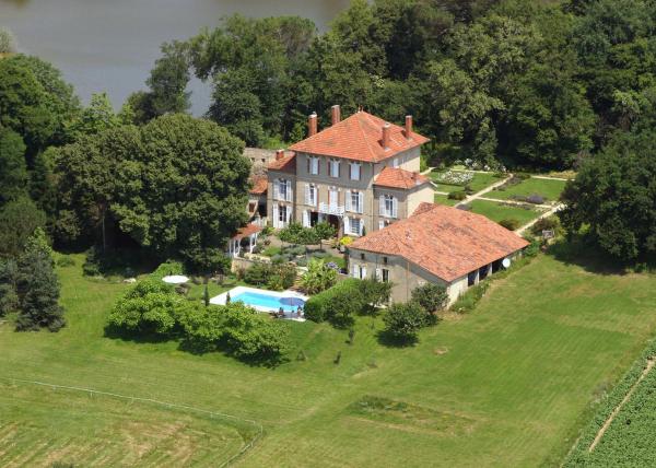 Chambres d'Hotes Chateau de Lahitte