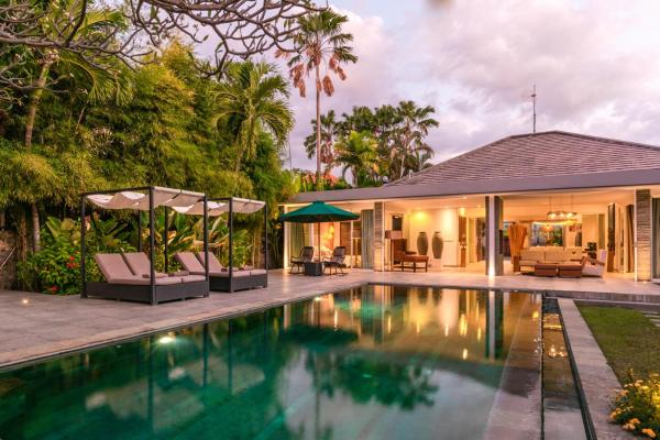 Villa Lou, Buchen Sie Villa Beste Wellnesshotels in Banjar, SPA