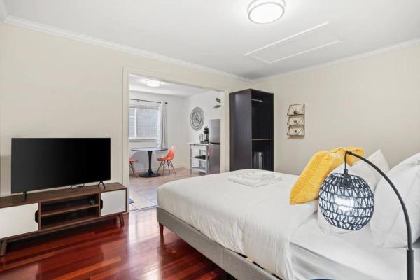 Lovely Relaxing Private 2BR House or Studio Near Westlake, Buchen Sie Ferienhaus Daly City San Mateo County