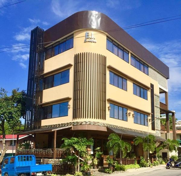 E.I. SUITES, Buchen Sie Hotel Siquijor Siquijor