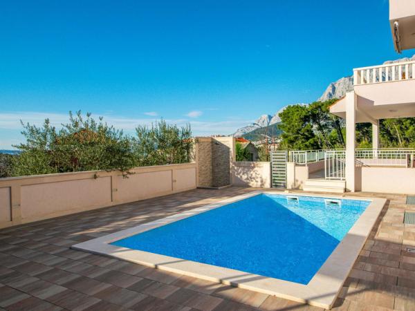 Villa Natasha by Interhome, Buchen Sie Villa Hotels in Gespanschaft Split-Dalmatien mit Pool, Schwimmbad