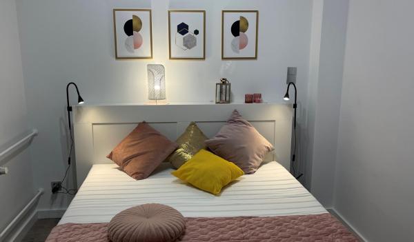 APARTHOTEL, Prenota Hotel Hotel economici a Precarpazi