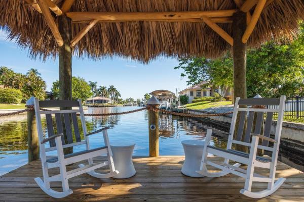 Private Pool with Direct Gulf Access, Kayaks, & Pool Table Villa Carpe Diem Roelens, Buchen Sie Ferienhaus Villen in Florida, Villa