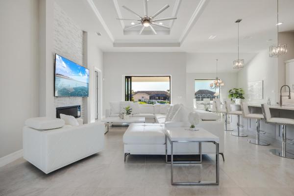 Heated Pool, Kayaks, Brand New Home, Sleeps 6 - Villa Luxuria Blanca, Buchen Sie Ferienhaus Villen in Florida, Villa