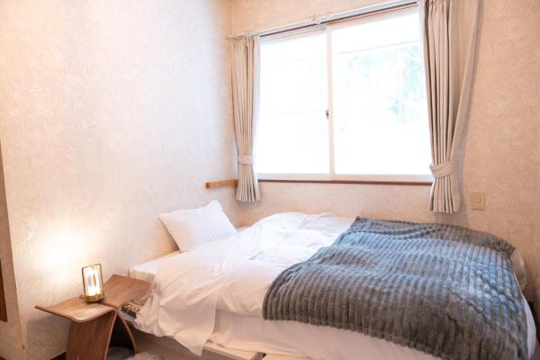 歩絵夢の森 Pension Poem no mori, Prenota Hotel Hotel a Koshinetsu con parcheggio, Parcheggio
