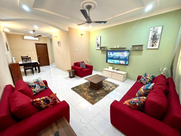 Hidden Gem In Oyibi New 2 Luxury Bedroom Apartment, Reserva ahora Apartamento Oyibi Tema