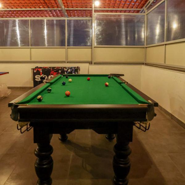 Costa Fortune Villa by Tropicana Stays, Réserver Villa Hôtels à Maharashtra avec piscine, Piscine