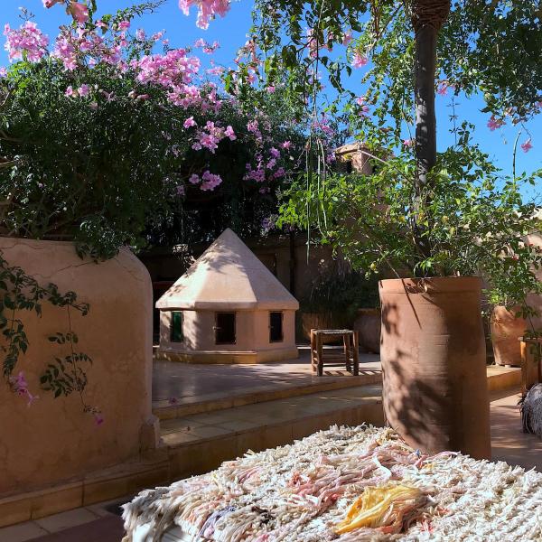 Riad Dar Dallah, Buchen Sie Pension Hotels in Marrakech-Safi mit Parkplatz, Parkplätze