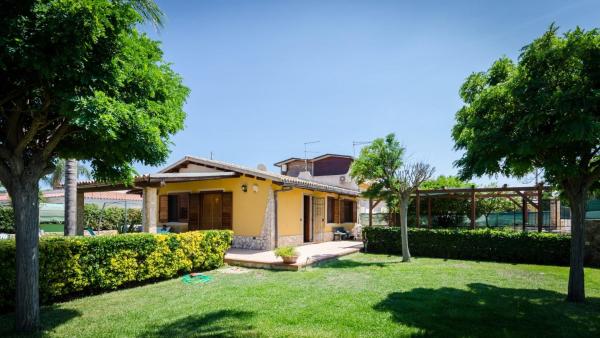 Villa Nina, Buchen Sie Ferienhaus Hotels in Sizilien mit Parkplatz, Parkplätze