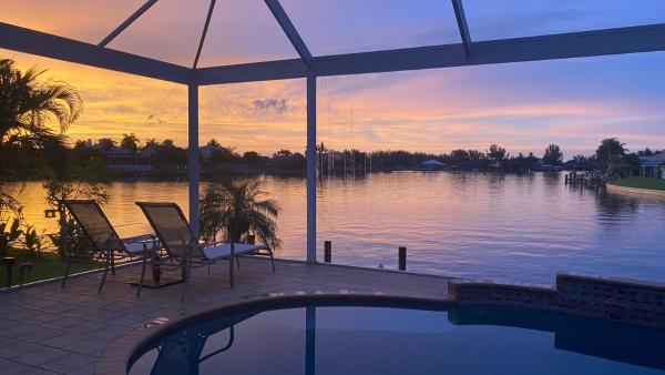Pool, Sleeps 6, Canal View - Villa Boa Vista, Buchen Sie Ferienhaus Villen in Florida, Villa