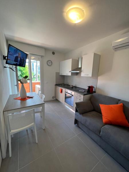 Twin Pine trees flats, near beach, Prenota Hotel Hotel a Veneto con parcheggio, Parcheggio