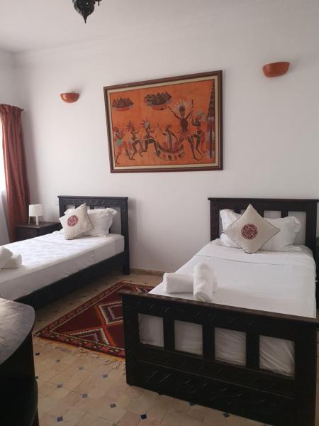 AZAWAN HOUSE, Réserver Chambre d'hôtes Tamraght Ouzdar 