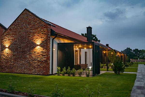 Apartamenty Pod Dębami, Buchen Sie Ferienwohnung Hotels mit Pool in Pommern, Schwimmbad